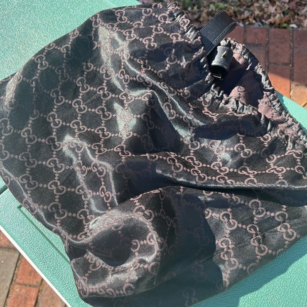 Gucci Leather Shoulder Bag - Picture 3 of 16